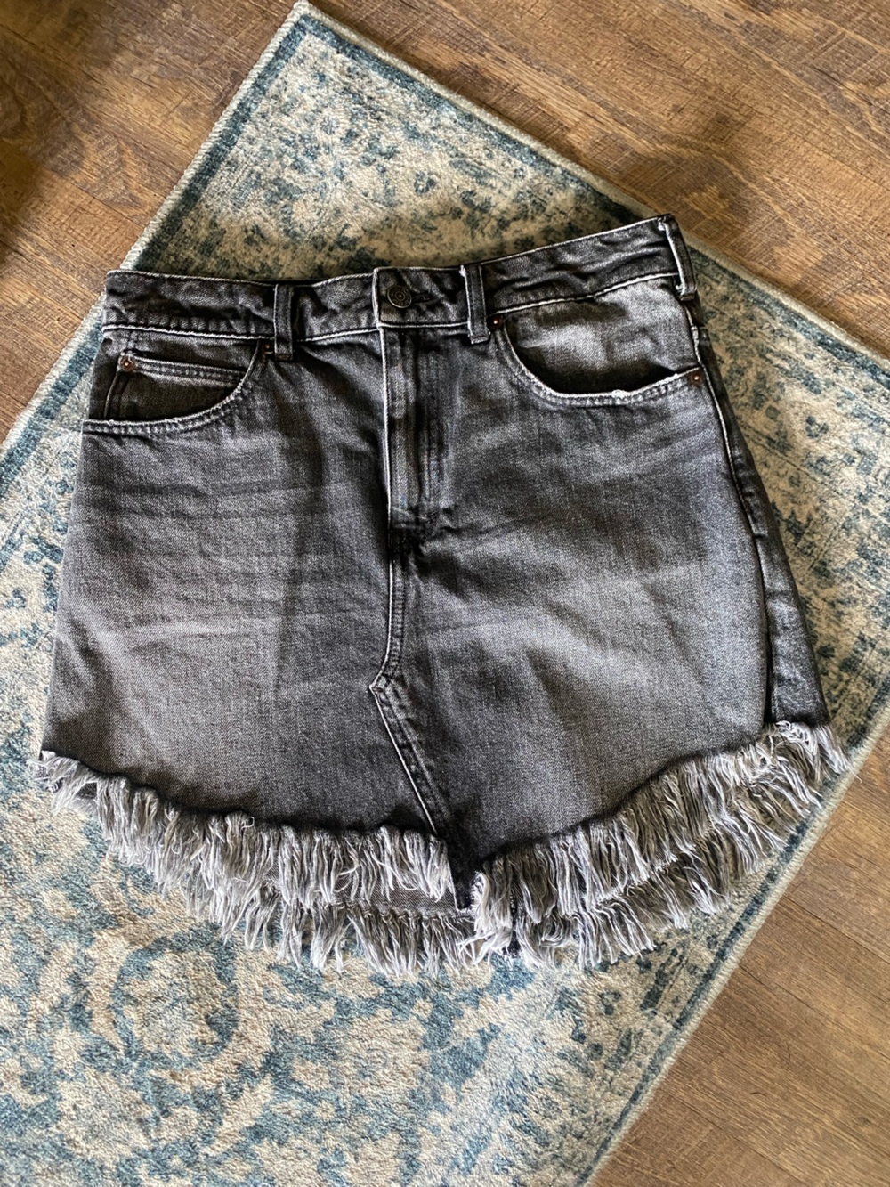 We The Free Dark Denim Shredded Frayed Mini Skirt Festival Size 28